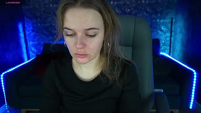 MaribelRiverr  online show from January 18, 2025, 6:45 am