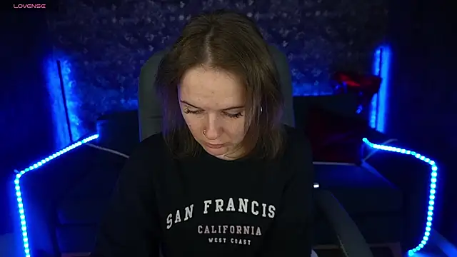 MaribelRiverr  online show from March 20, 2025, 6:30 am