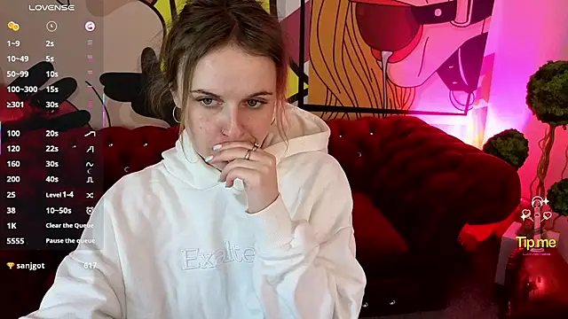 MaribelRiverr  online show from March 27, 2026, 8:26 am