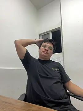 ahntony  69 online show from July 17, 2026, 5:36 am