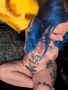 Alissabluesc online show from September 20, 2025, 8:32 pm