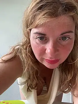 Lombada online show from May 14, 2026, 8:32 am
