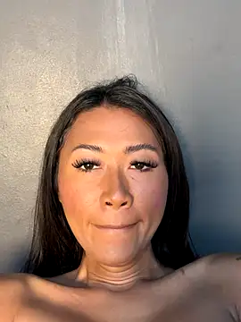 thai-dreamgirl online show from November 29, 2025, 12:13 am