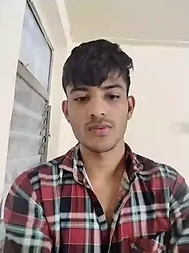 kingkartik7 online show from February 4, 2025, 8:35 am