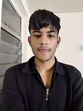 kingkartik7 online show from February 7, 2025, 9:58 pm