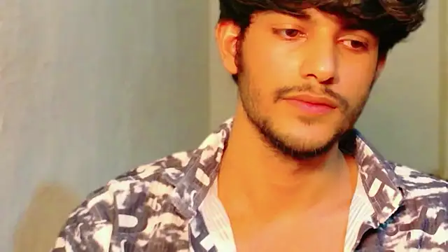 Snapshot of kingkartik7 chatting on March 19, 2026, 4:22 pm kingkartik7 online show from March 19, 2026, 4:22 pm