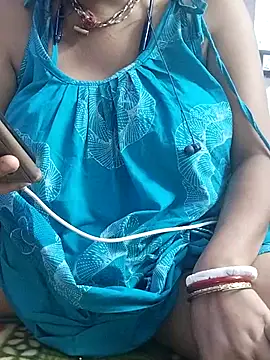 Snapshot of miss-Riy chatting on June 3, 2026, 4:45 pm miss-Riy online show from June 3, 2026, 4:45 pm