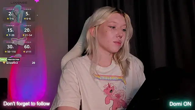 takeyourmolly online show from December 21, 2024, 4:36 pm