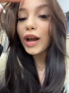 Snapshot of Chloe__Moon chatting on February 1, 2026, 2:04 pm Chloe Moon online show from February 1, 2026, 2:04 pm