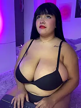 angie bigboobs  online show from October 13, 2025, 2:11 am