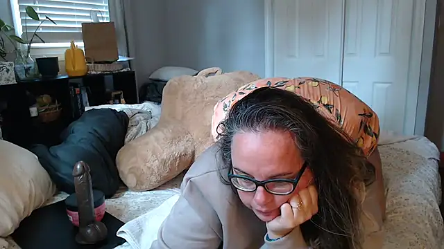 LauLauPAWG online show from October 29, 2025, 3:36 pm