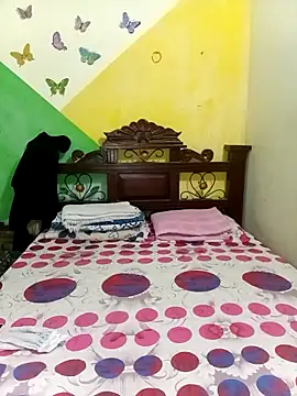 mom son dirty online show from April 26, 2026, 2:15 pm