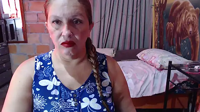 Snapshot of mom_son_dirty chatting on May 27, 2026, 1:30 pm mom son dirty online show from May 27, 2026, 1:30 pm