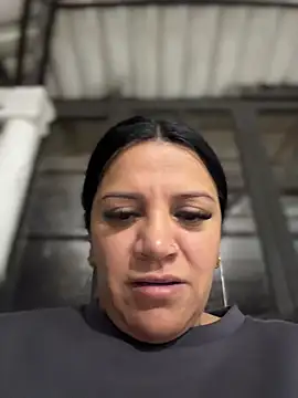 Snapshot of Milff_parkerrr chatting on June 8, 2026, 2:01 am Milff parkerrr online show from June 8, 2026, 2:01 am