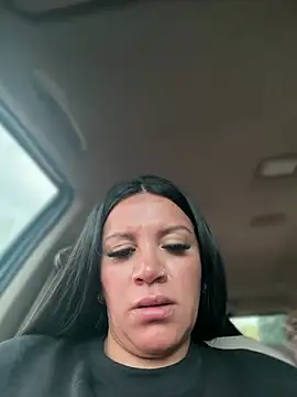Snapshot of Milff_parkerrr chatting on July 31, 2026, 9:25 pm Milff parkerrr online show from July 31, 2026, 9:25 pm