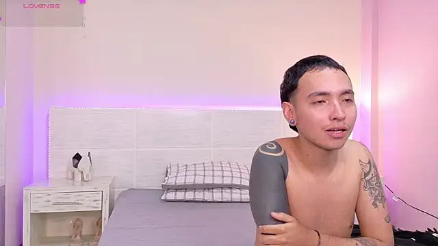 MARCUS AND HIKARY online show from February 1, 2025, 6:21 am