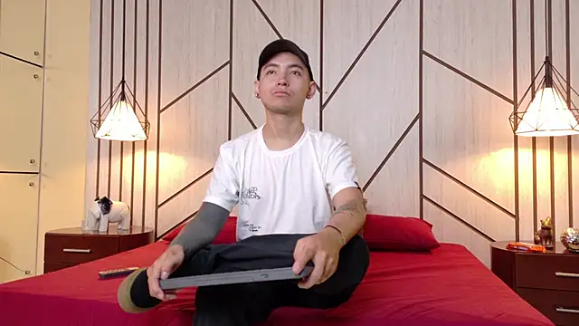 MARCUS AND HIKARY online show from February 13, 2025, 1:15 pm