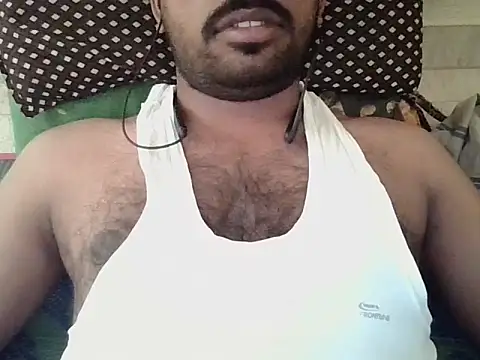Snapshot of ballandnuts chatting on March 28, 2026, 6:35 am ballandnuts online show from March 28, 2026, 6:35 am