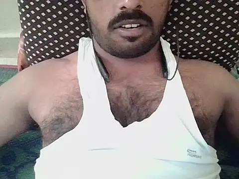 Snapshot of ballandnuts chatting on April 5, 2026, 6:43 am ballandnuts online show from April 5, 2026, 6:43 am