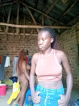 Black juicy24 online show from December 1, 2025, 4:28 am