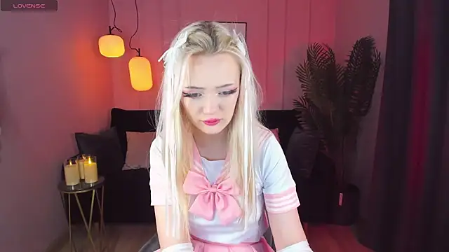 EmilyAir online show from January 4, 2025, 6:30 am