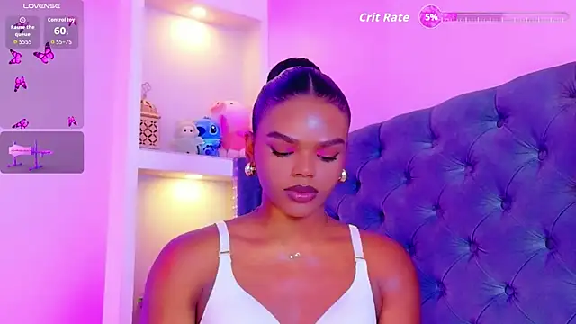 CamiEstrada online show from December 3, 2025, 12:29 am