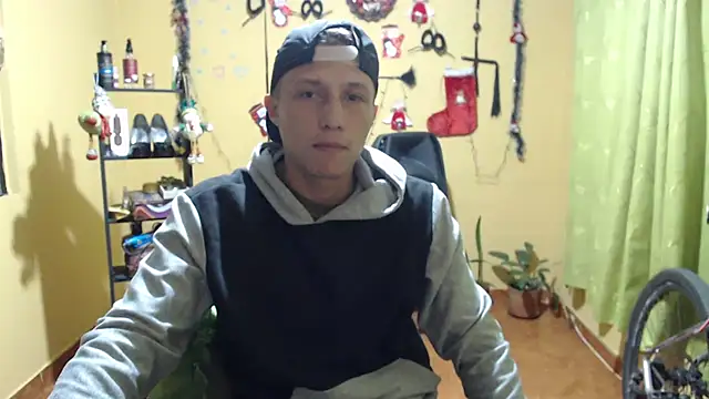 smith lechosoxxx online show from December 4, 2025, 2:32 am