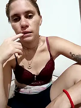 Scarlett-Leh online show from December 22, 2024, 6:04 pm