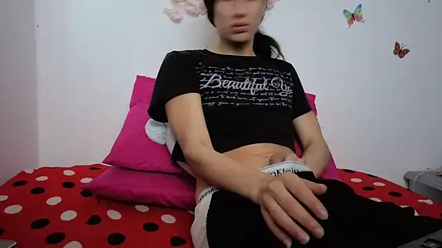 Safiro Queen online show from December 1, 2025, 11:26 am