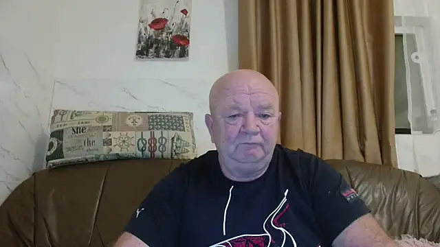 fullballs6 online show from January 10, 2026, 2:57 am