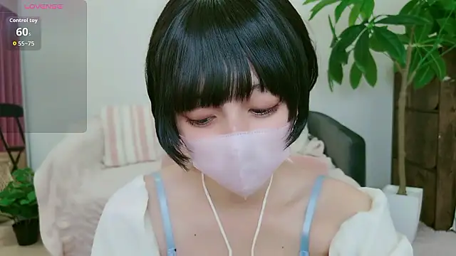 Snapshot of cohaku_329 chatting on September 17, 2025, 10:39 am cohaku 329 online show from September 17, 2025, 10:39 am