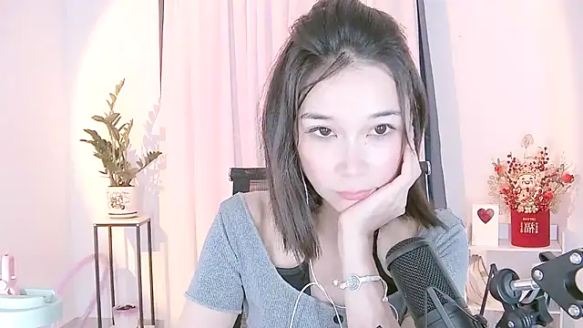 Amity-ox online show from February 20, 2025, 2:13 pm