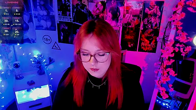 Snapshot of Rudy_02 chatting on December 2, 2025, 8:41 am Rudy 02 online show from December 2, 2025, 8:41 am