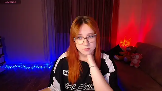 Snapshot of Rudy_02 chatting on January 6, 2026, 12:47 am Rudy 02 online show from January 6, 2026, 12:47 am