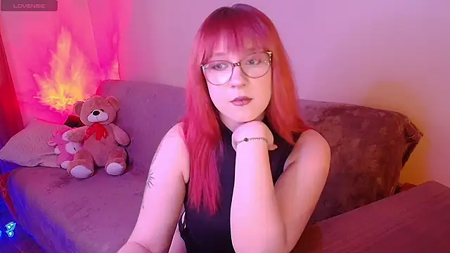 Snapshot of Rudy_02 chatting on January 8, 2026, 7:32 am Rudy 02 online show from January 8, 2026, 7:32 am