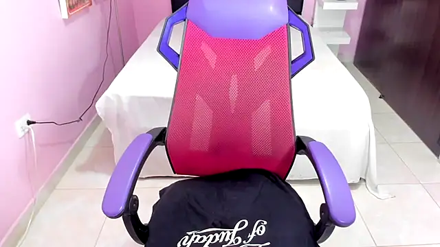 mommy whore slut online show from March 6, 2025, 11:58 am