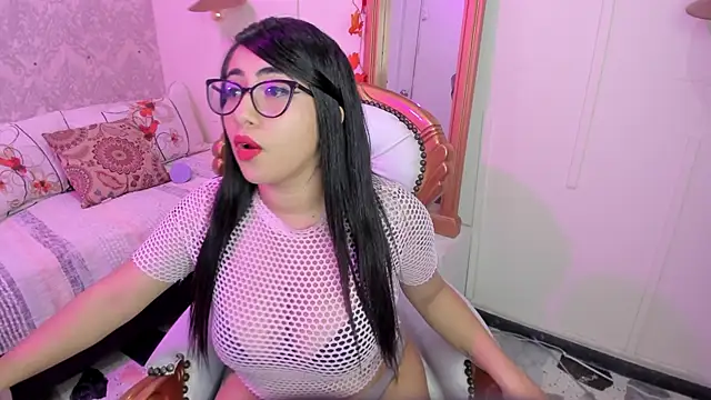 Sexy cristall  online show from February 7, 2025, 12:42 am