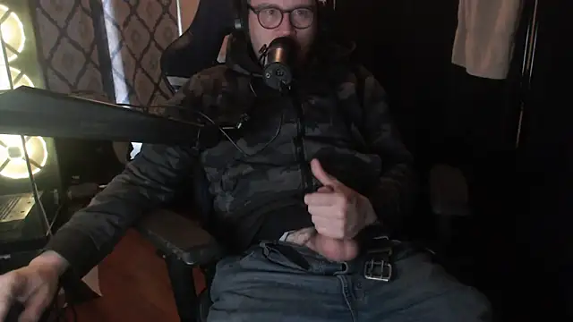 chicostick413 online show from February 14, 2026, 2:25 pm