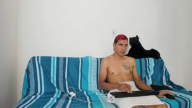 QuinnAndpuma1 online show from January 31, 2025, 3:52 am