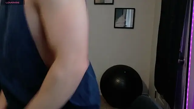 Thekodyy online show from November 12, 2025, 2:06 pm