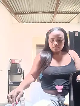 NicolVilla online show from June 11, 2026, 1:53 pm