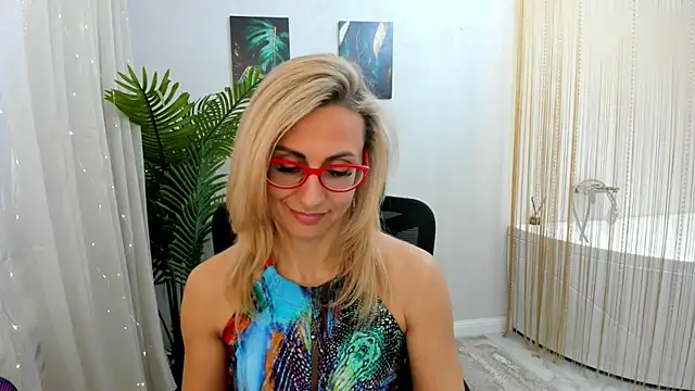 MuseOfStage online show from February 28, 2025, 11:36 am