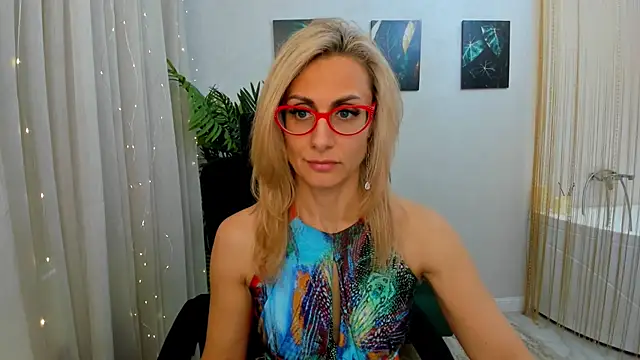 MuseOfStage online show from March 19, 2025, 11:28 am