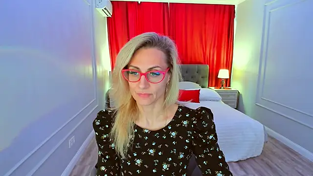 MuseOfStage online show from April 20, 2026, 11:24 am