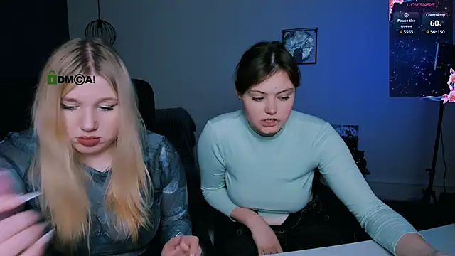 juli kisss online show from January 24, 2025, 5:21 am