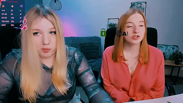 juli kisss online show from February 14, 2025, 2:07 am