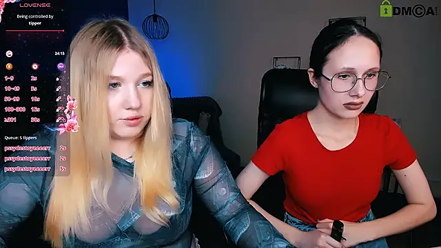 juli kisss online show from March 12, 2025, 10:39 pm