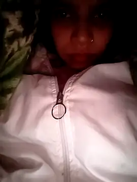 Snapshot of catreena chatting on January 10, 2026, 9:41 pm catreena online show from January 10, 2026, 9:41 pm