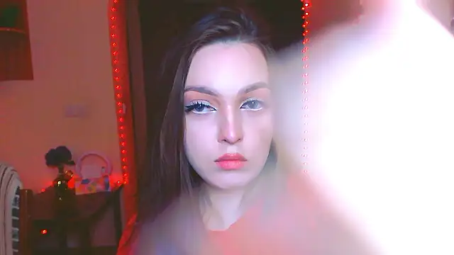 Snapshot of miss_merciless_ chatting on December 4, 2024, 5:00 pm miss merciless online show from December 4, 2024, 5:00 pm