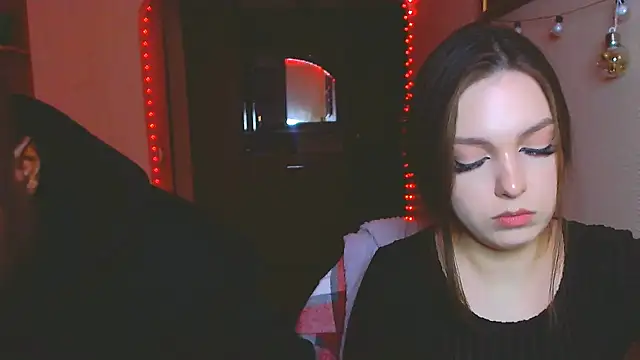 Snapshot of miss_merciless_ chatting on December 9, 2024, 5:19 pm miss merciless online show from December 9, 2024, 5:19 pm